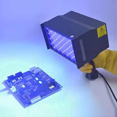 Portable UV LED curing light